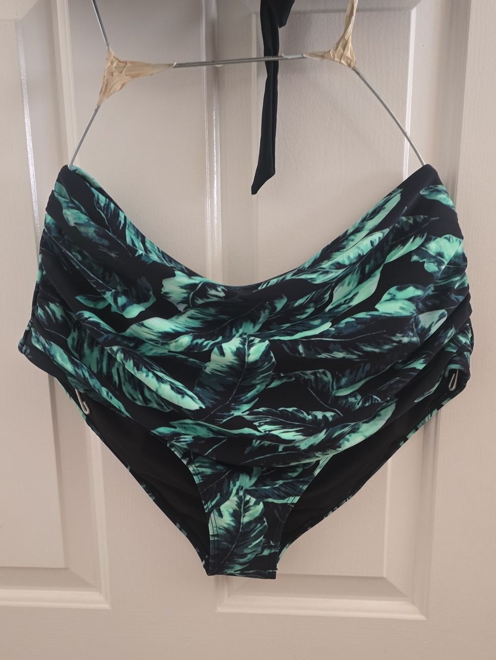 Black Ruffled Halter Swim Set - Picture 4 of 5